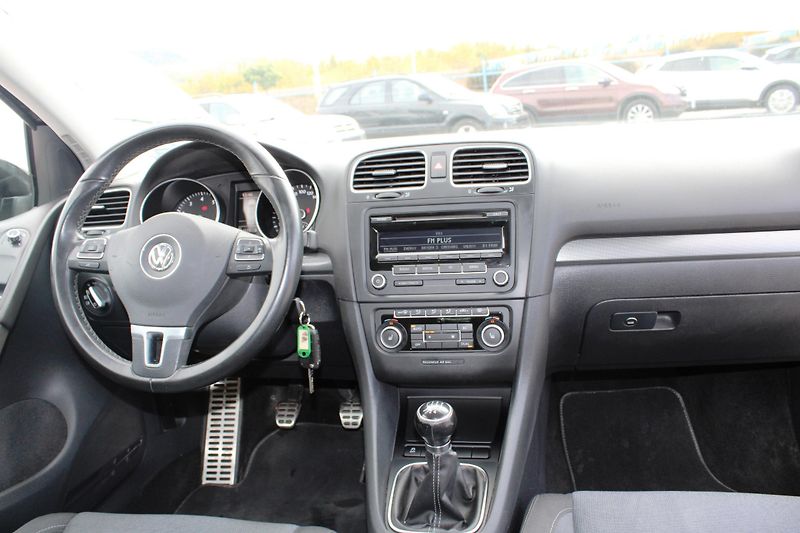 Volkswagen Golf (2012) 1,2TSI STYLE KLIMA TEMPOMAT AL - fotka 15 z 23