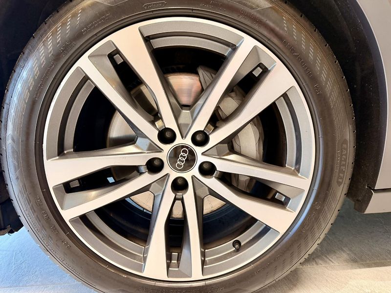 Audi A6 50 TDi quattro Tiptronic - fotka 36 z 37