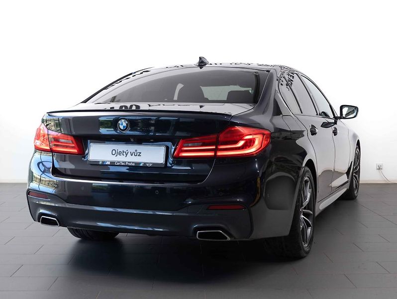 BMW Řada 5 540d xDrive Limousine - fotka 5 z 21