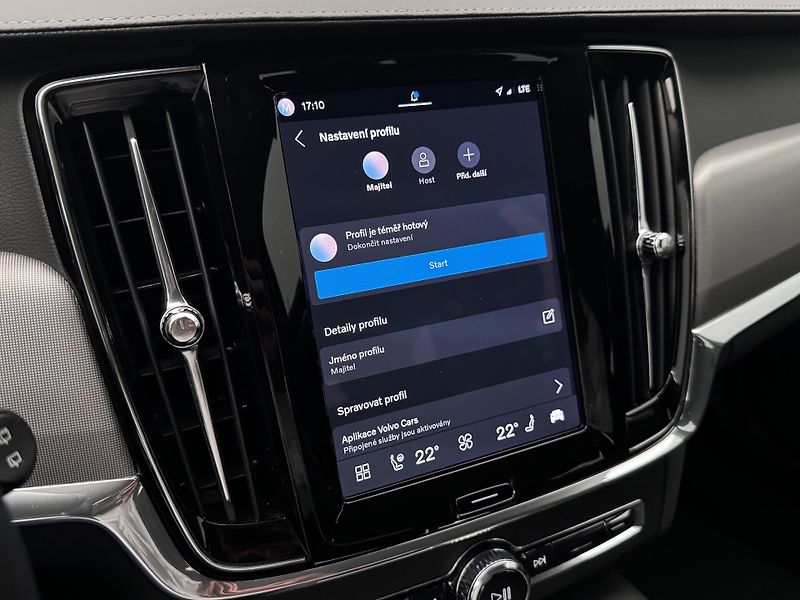 Volvo V90 CC B4 AWD PLUS CZ REZERVACE - fotka 41 z 51