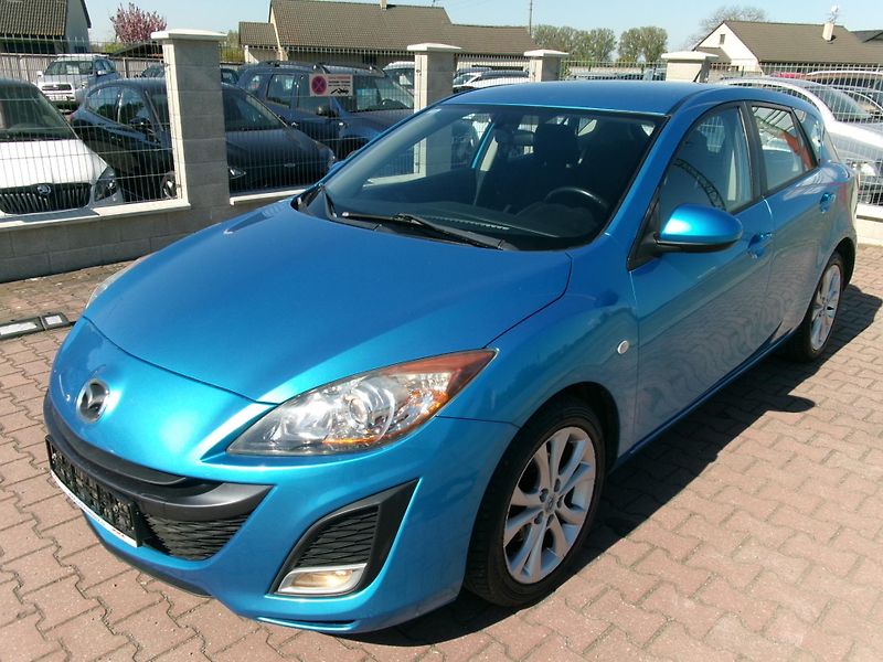 Mazda 3 (2011) 1,6i AC TEMP ALU BT - fotka 2 z 28