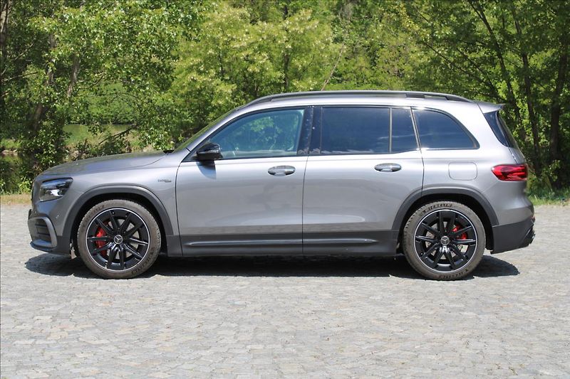 Mercedes-Benz GLB 35 AMG*4M*FACEL*ZÁR*DPH*CZ - fotka 6 z 42