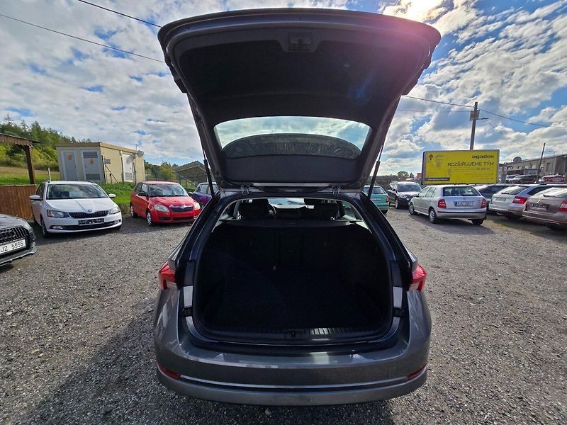 Škoda Octavia (2023) 2.0 TDI 85KW DSG Style - fotka 16 z 22