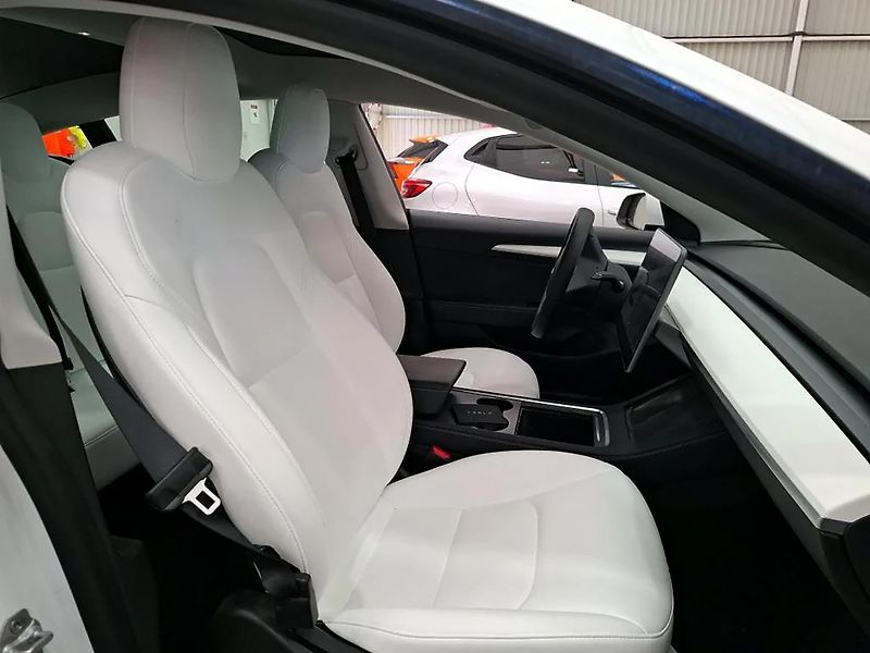 Tesla Model 3 (2021) SR+ Refresh | LFP - fotka 7 z 8