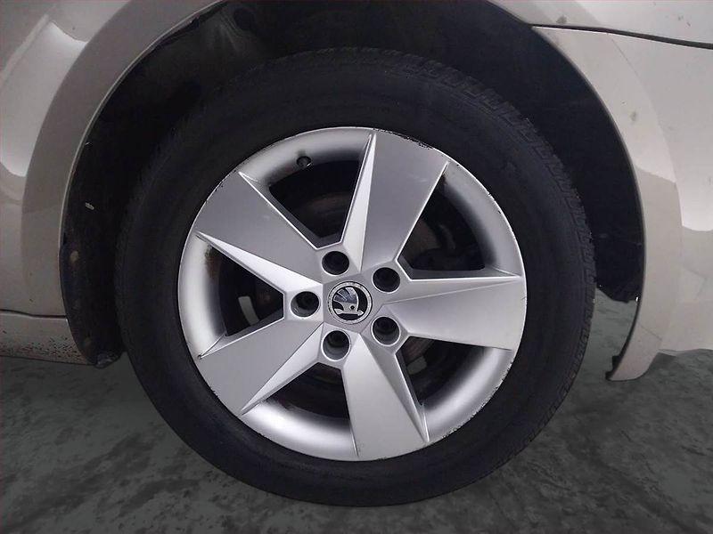 Škoda Octavia (2016) Ambition 1.6 TDI, Automat - fotka 15 z 16