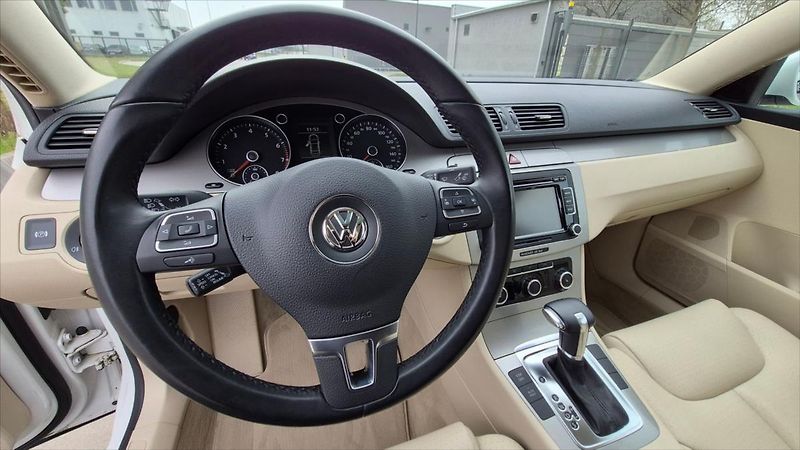 Volkswagen Passat 2,0 TSi 147 Kw DSG klima kůže - fotka 10 z 22