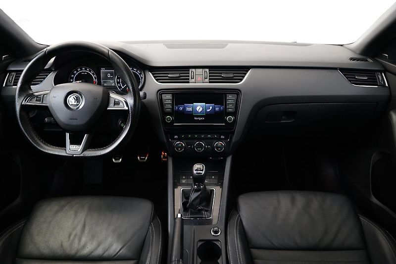 Škoda Octavia - fotka 5 z 27