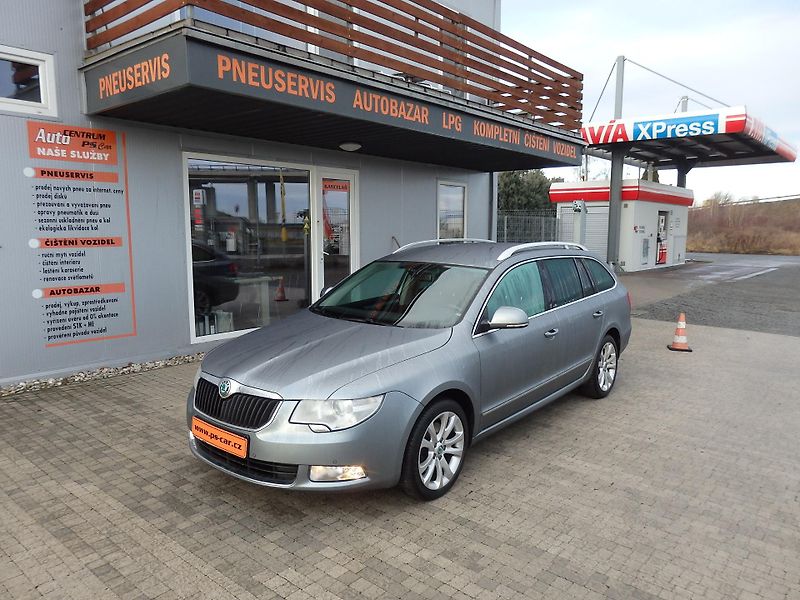 Škoda Superb 2.0 TSI 147 kW DIGI. KLIMA - fotka 1 z 28