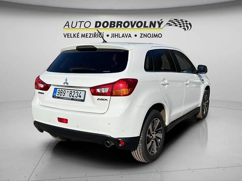 Mitsubishi ASX 2.2 Di-D (110kW) 4WD AT6/8234 - fotka 8 z 50