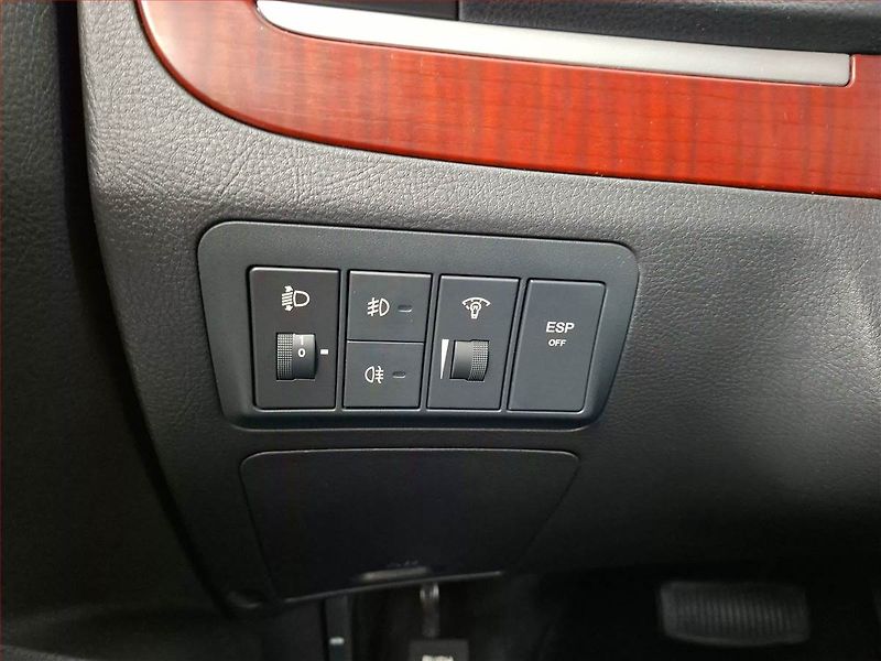 Hyundai Santa Fe (2006) 2.2 CRDi, 4X4, Automat - fotka 18 z 18