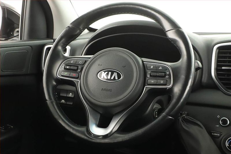 Kia Sportage (2019) 1.6 GDI, ČR,1.maj, Serv.kniha - fotka 8 z 17