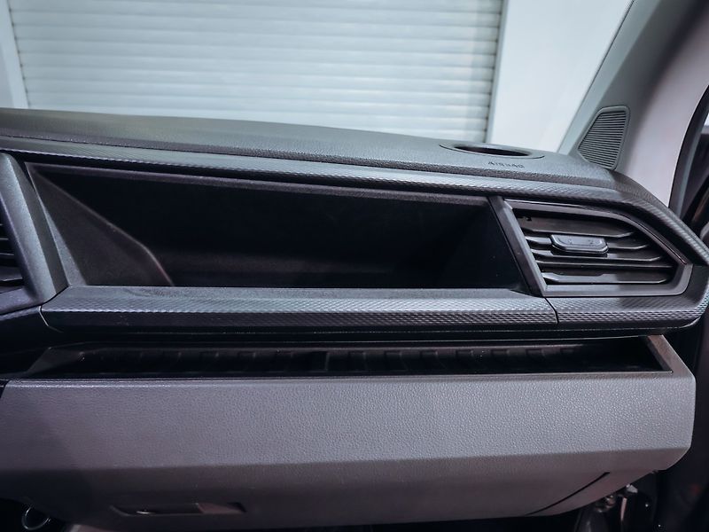 Volkswagen Transporter 2.0TDI 6 míst - fotka 23 z 29
