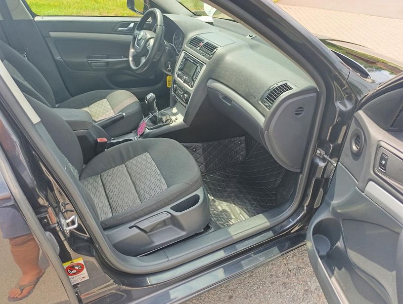 Škoda Octavia (2012) 1.2 TSi 77kw navi tažné 6-kval - fotka 17 z 21