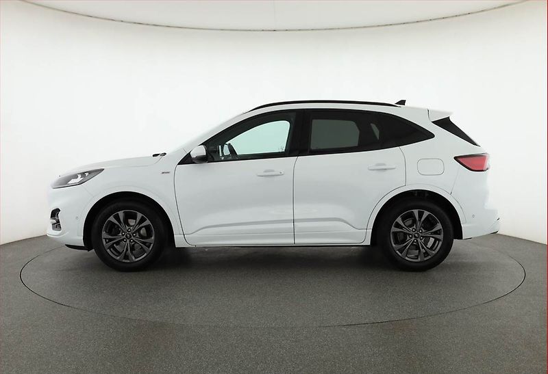 Ford Kuga (2022) 2.0 EcoBlue - fotka 3 z 21