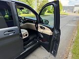 Mercedes-Benz Třídy V 250 D Avantgarde L 4matic - náhled 19