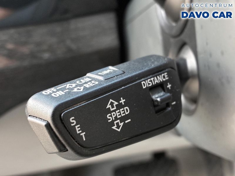 Audi Q7 3,0 TDI 200kW 4X4 360 BOSE Sof - fotka 24 z 36