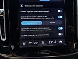 Volvo XC40 B3 FWD // CORE // 1. maj. //ČR - náhled 29