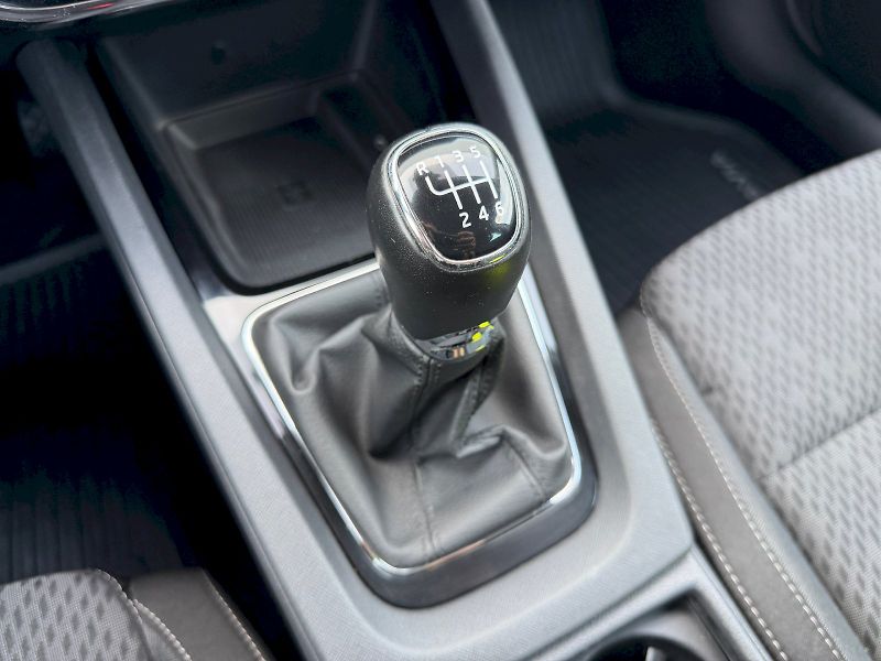 Škoda Octavia (2023) 2.0 TDI 110kW Style Extra - fotka 26 z 35