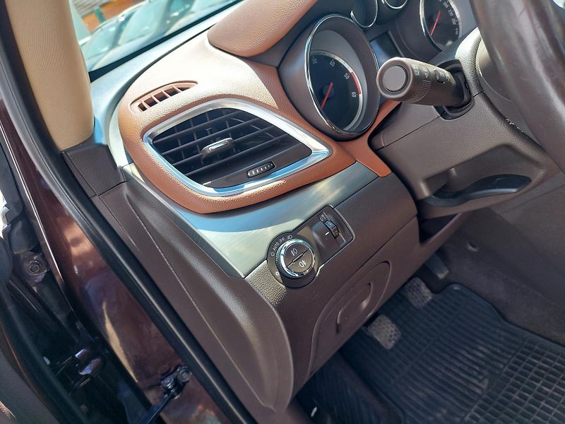 Opel Mokka (2015) 2.0TDCi 4x4 Innovation  - fotka 17 z 42