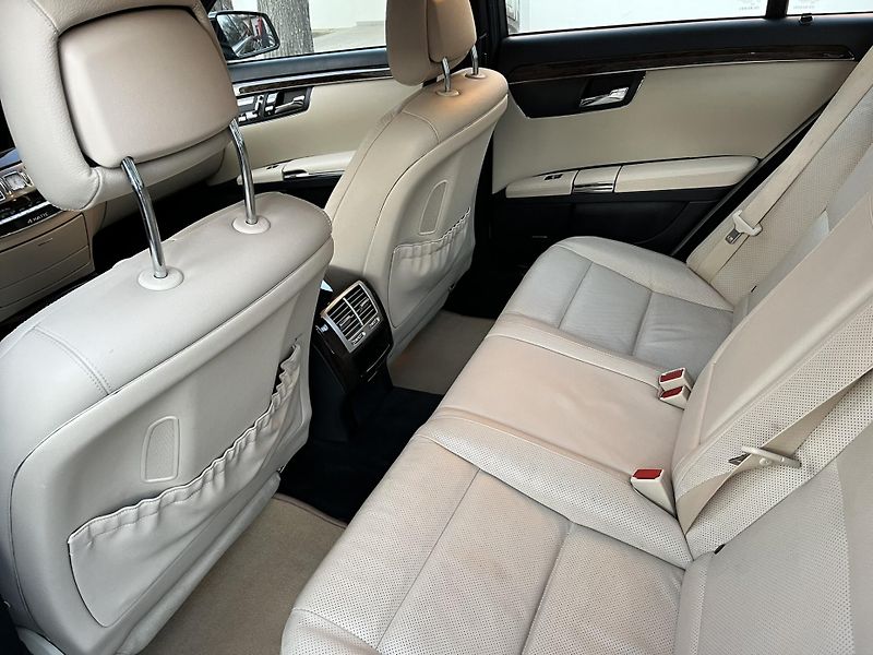 Mercedes-Benz Třídy S (2013) 500 4Matic - fotka 20 z 42