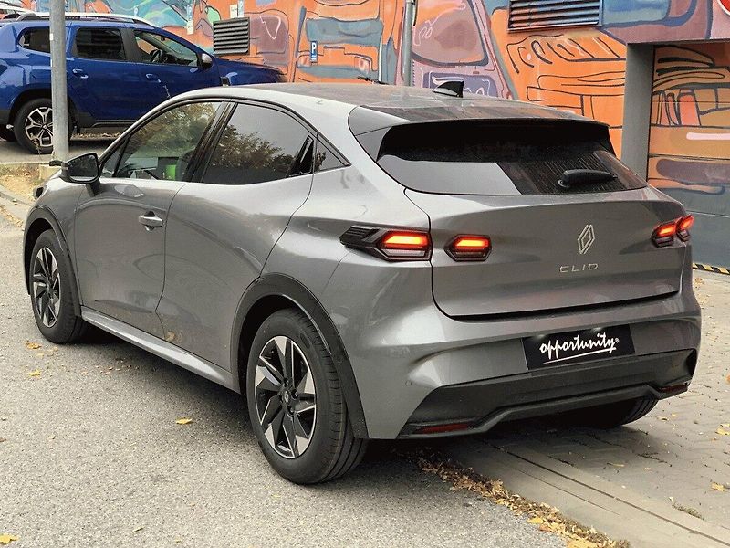 Renault Clio (2026) Techno TCe 115 - fotka 5 z 7