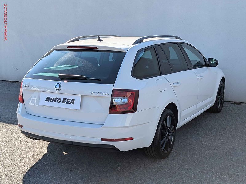 Škoda Octavia (2019) 2.0 TDi, Soleil, DSG - fotka 4 z 23