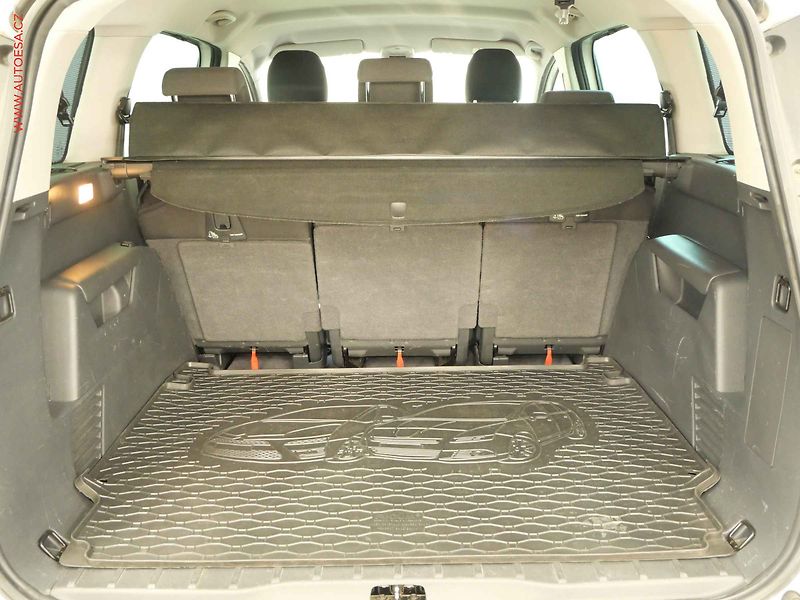 Peugeot 5008 (2015) 2.0HDI, AC, temp - fotka 9 z 18