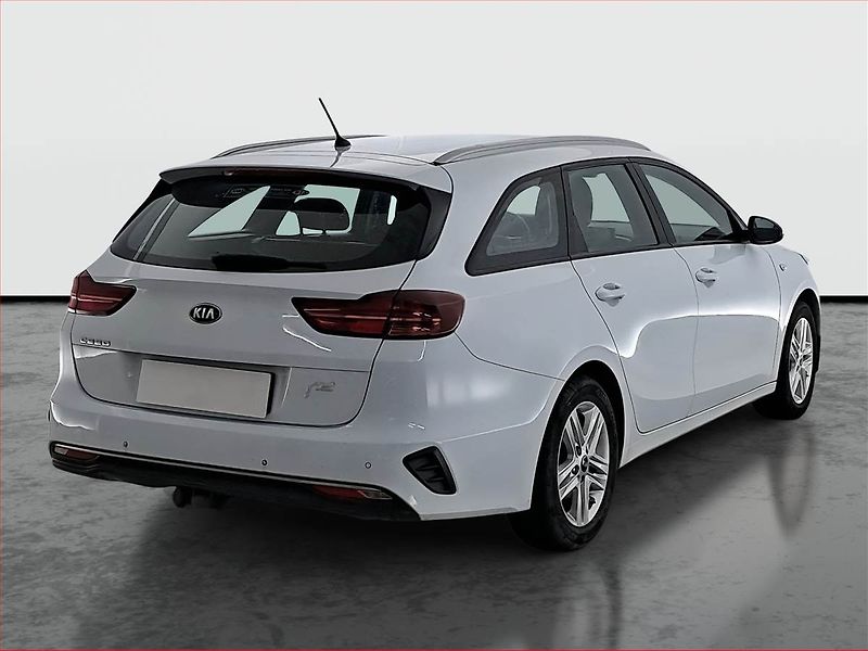 Kia Ceed (2020) 1.4 T-GDI, Serv.kniha - fotka 5 z 16
