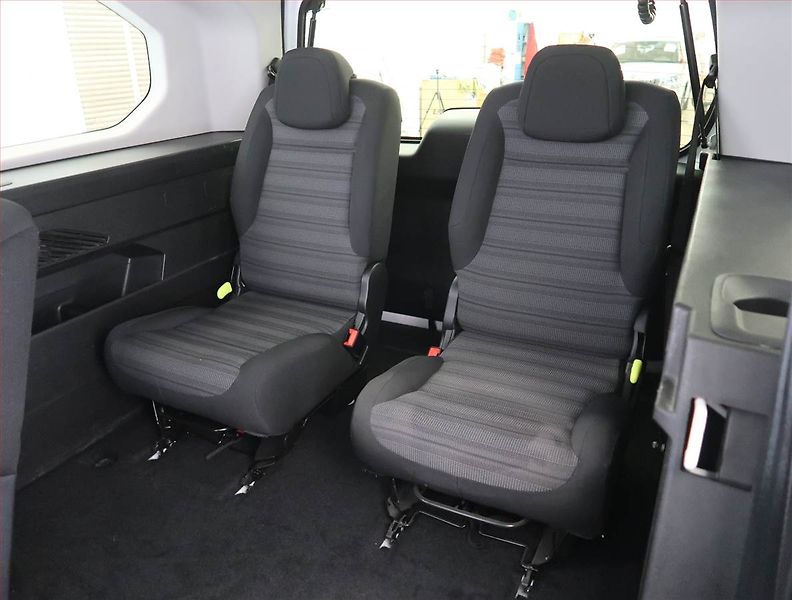 Opel Combo (2022) Maxi Elegance 1.5 CDTI, 7Míst - fotka 15 z 24