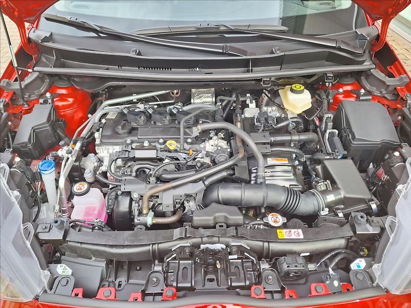 Mazda 2 Hybrid 1.5 G116 AT EXCLUSIVE-LINE - fotka 15 z 16