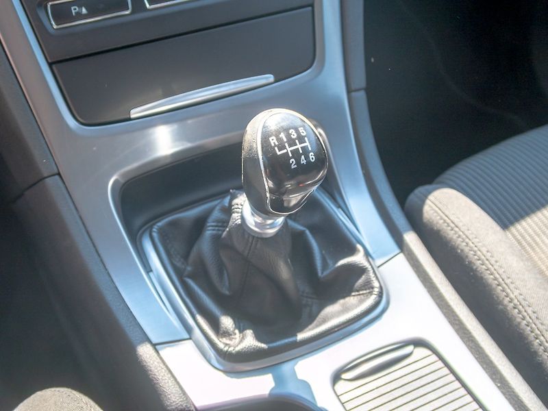 Ford Mondeo (2014) 2.0D 103KW – NAVIGACE - fotka 26 z 48