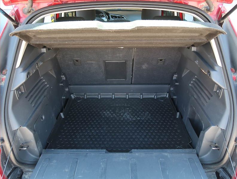 Peugeot 3008 (2014) 1.6 HDi, Serv.kniha, Tempomat - fotka 13 z 17