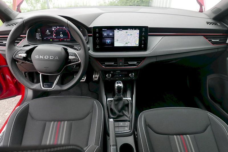 Škoda Scala (2025) 1.5 TSI 110 kW DSG 7° Monte Ca - fotka 5 z 35
