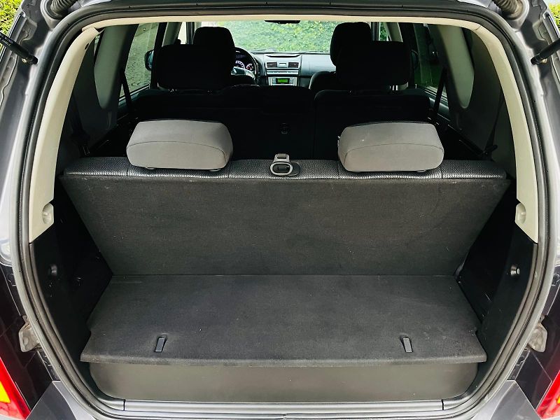 SsangYong Rexton 2.0TD 4x4 AUTOMAT TAŽNÉ VÝHŘEV - fotka 23 z 51