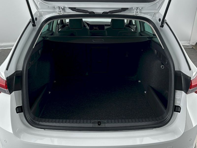 Škoda Octavia (2025) Combi 1.5TSI 110kW Selection - fotka 24 z 26