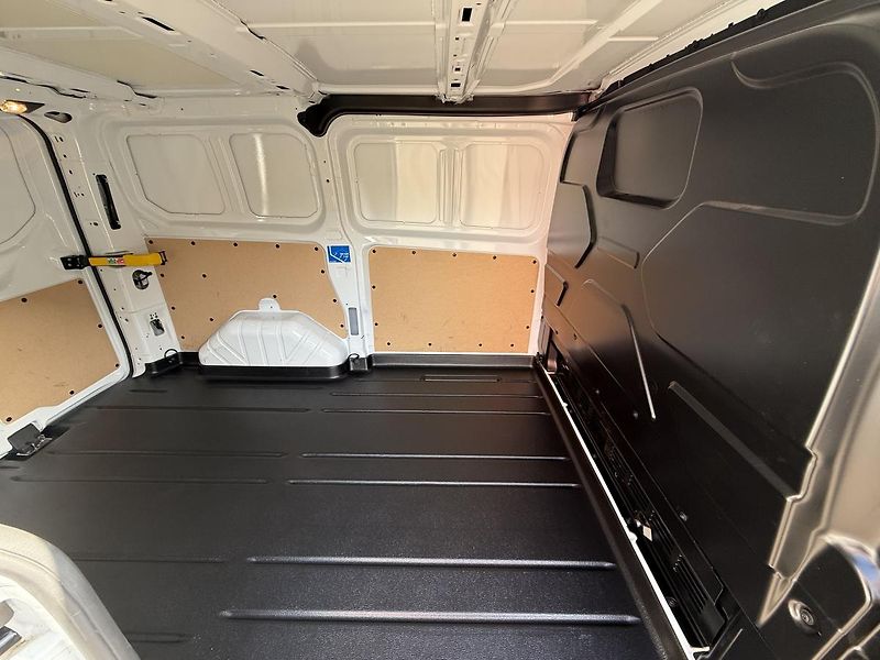 Ford Transit Custom (2022) 2,0-TEMPOMAT-SENZORY-TAŽNÉ  - fotka 40 z 48