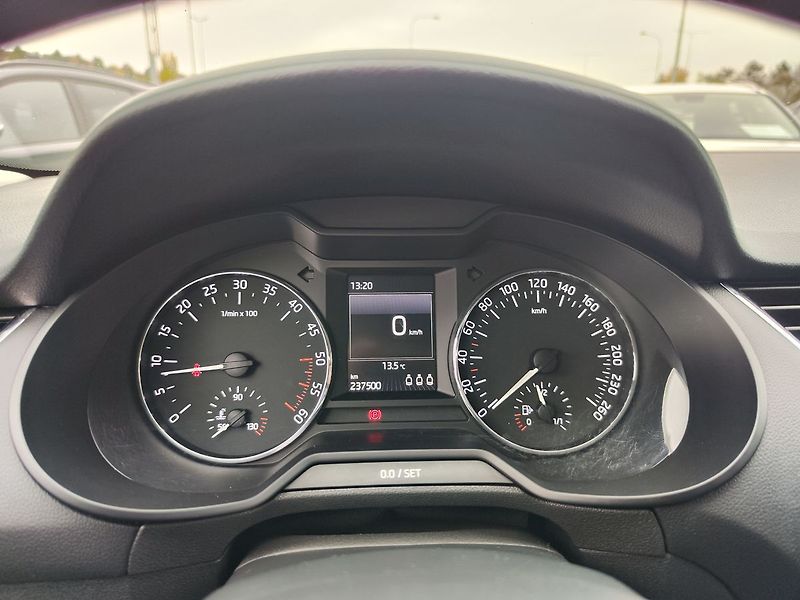Škoda Octavia 1.6 TDI/81kW Style - fotka 16 z 28