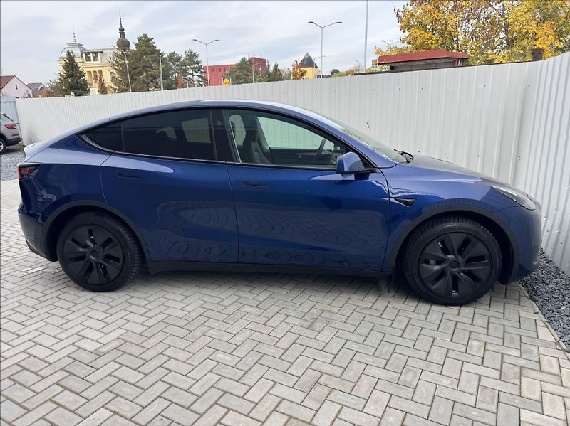 Tesla Model Y 0,0 Long Range 1.maj. původ ČR - fotka 15 z 50