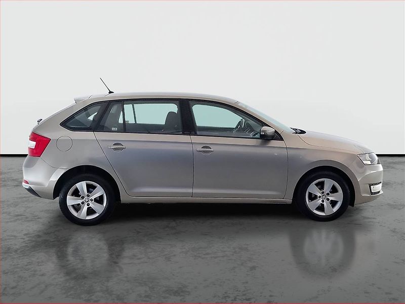 Škoda Rapid (2016) Spaceback 1.2 TSI - fotka 6 z 15