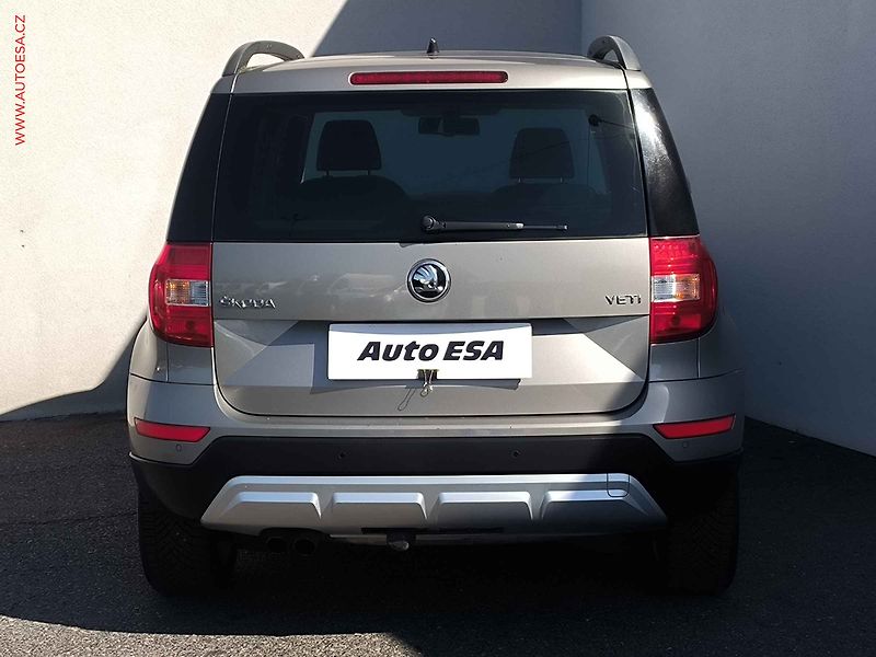 Škoda Yeti (2014) 2.0 TDi Outdoor, Ambition, TZ - fotka 5 z 17
