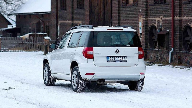 Škoda Yeti a Nissan Qashqai.