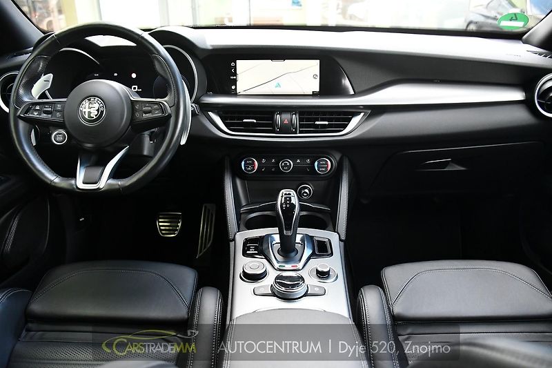 Alfa Romeo Stelvio 2.0T 16V 206kW VELOCE AT8 Q4 - fotka 18 z 50