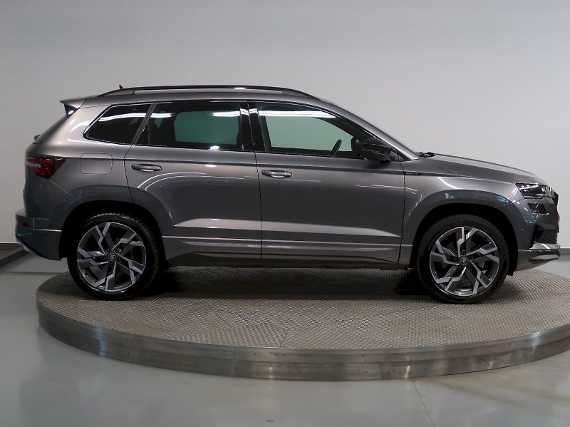 Škoda Karoq (2026) SPORTLINE 2.0TDI 110KW 4X4 DSG - fotka 8 z 35