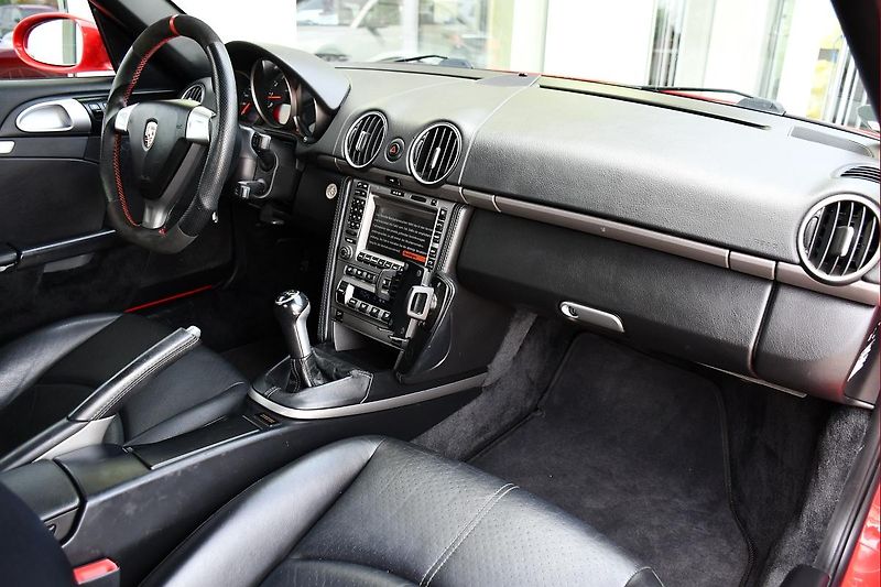Porsche Boxster 2.7 987 PĚKNÝ STAV  - fotka 22 z 37