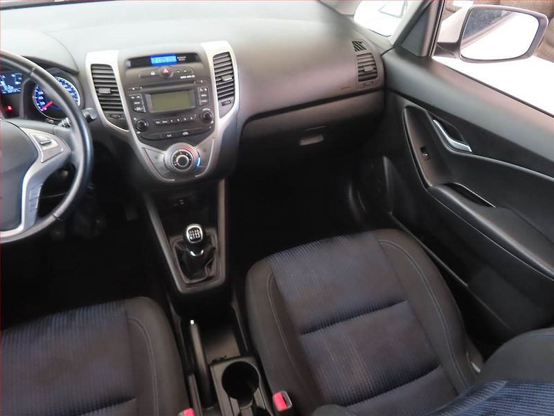Hyundai ix20 (2019) 1.6 CVVT, Serv.kniha - fotka 8 z 14