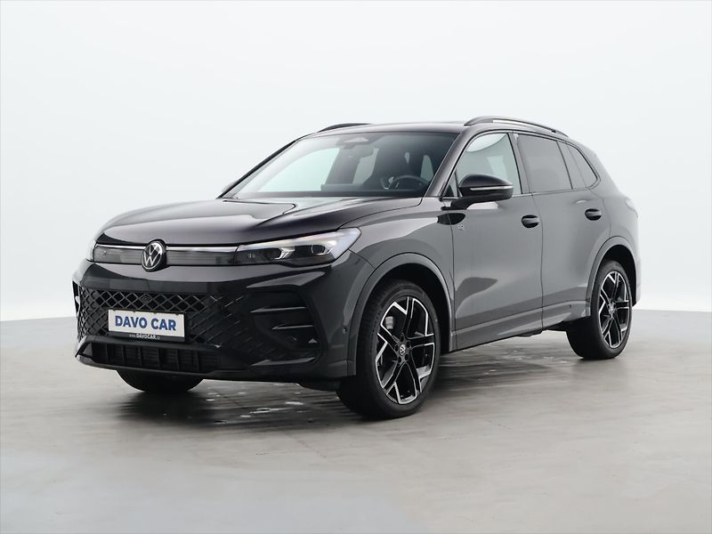 Volkswagen Tiguan 2,0 TDI 4x4 DSG R-Line CZ DPH - fotka 3 z 42