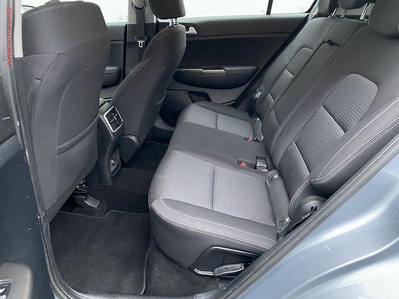 Kia Sportage (2019) 1.6  T-GDi AWD, Vision, navi - fotka 10 z 20