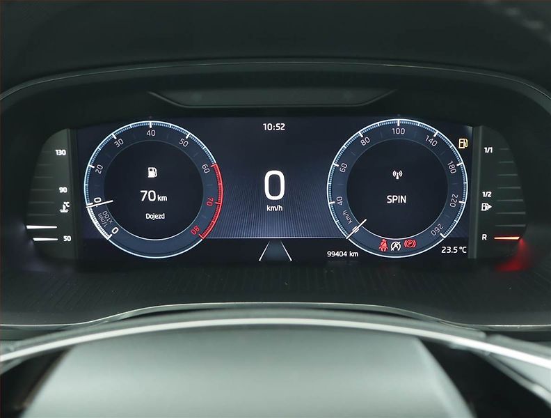Škoda Octavia (2020) 1.5 TSI, Navi, Tempomat - fotka 11 z 15