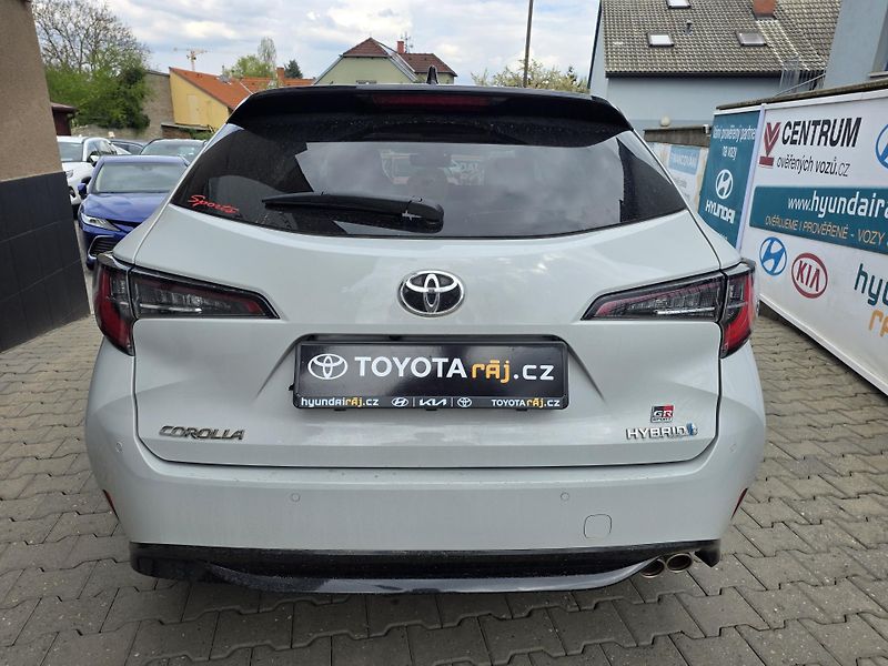 Toyota Corolla (2023) 2.0-GR-HYBRID-ZÁRUKA - fotka 6 z 14