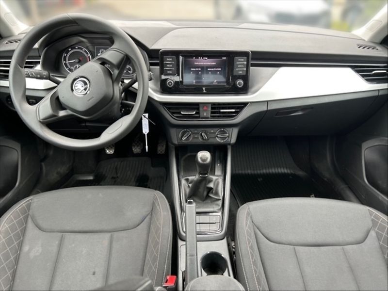 Škoda Scala 1,0 TSI 70 Ambition - fotka 9 z 11